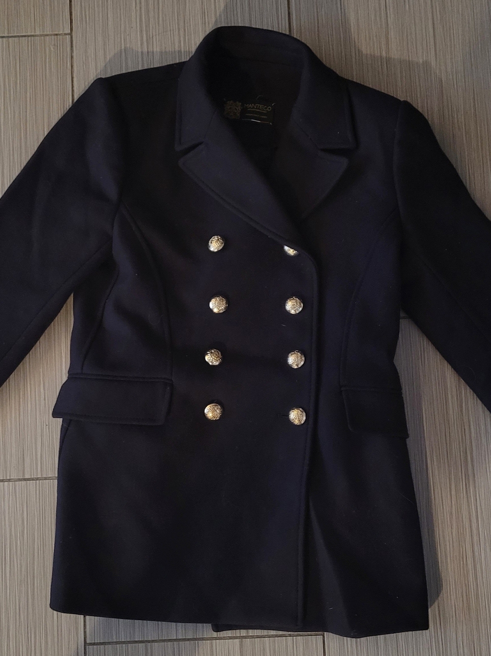 Italian Designer MantWomen's Black Double-Breasted Blazer Coat with Gold Buttons - Picture 2 of 7